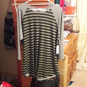 Perfect for Halloween!!! BNWT 2XL Lularoe Randy